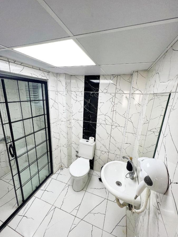 Karhal Hotel 埃迪尔内 外观 照片
